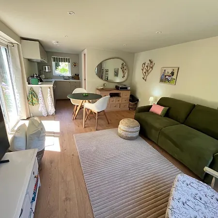 Little Shades - Bliss In The Heart Of Apartamento *
